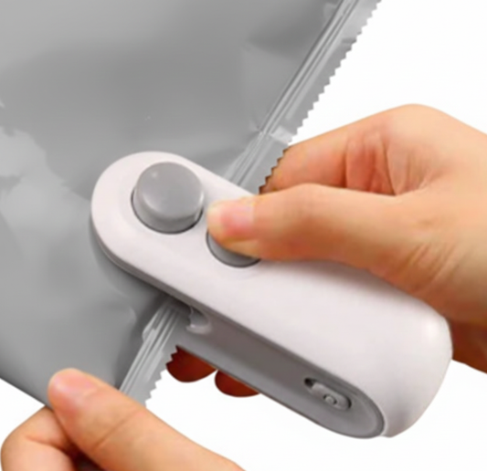 Rechargeable 2-in-1 Mini Bag Sealer with Cutter – Portable Heat Sealer for Snack & Food Storage